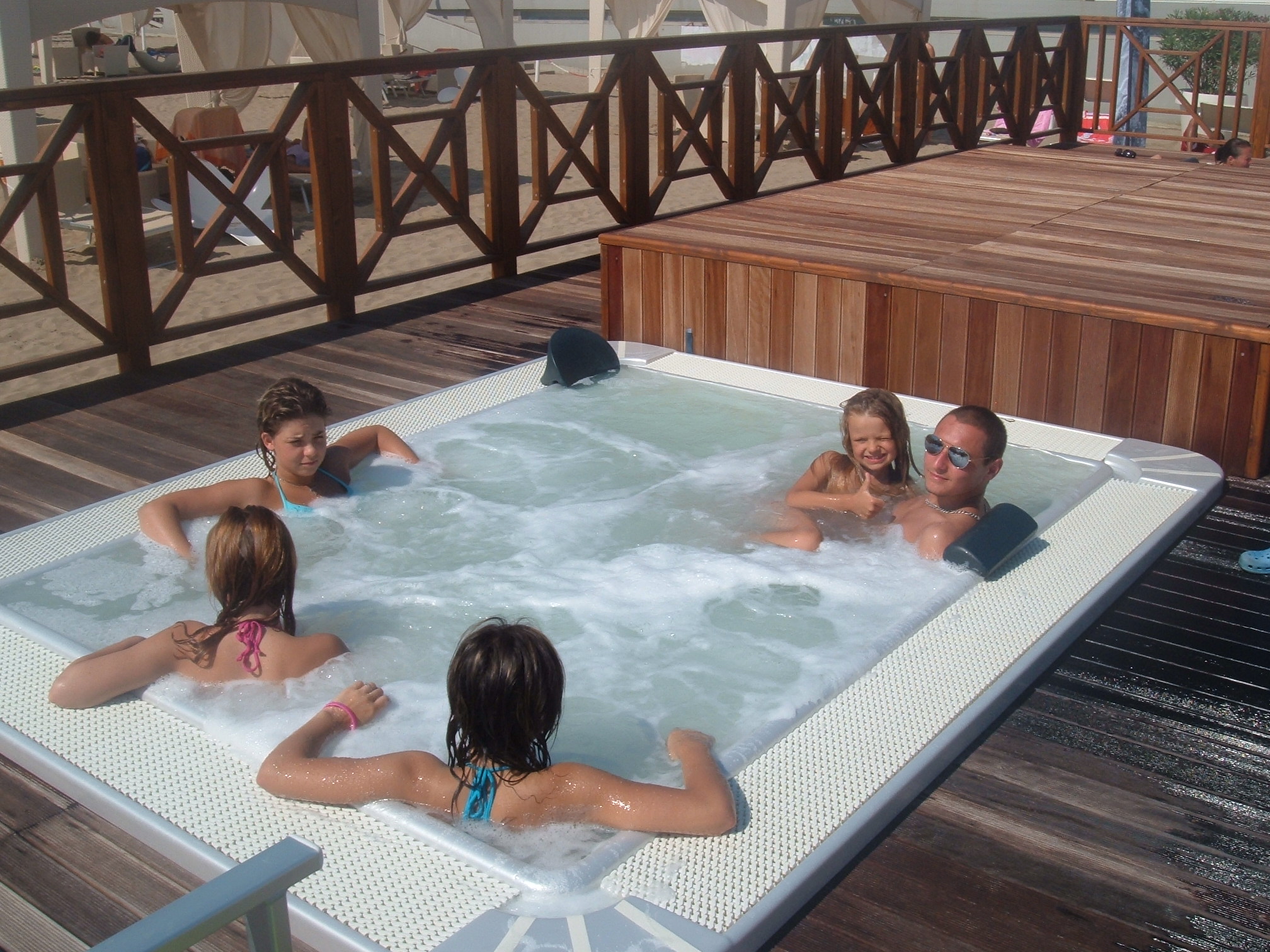 Jacuzzi v Lignane na pláži