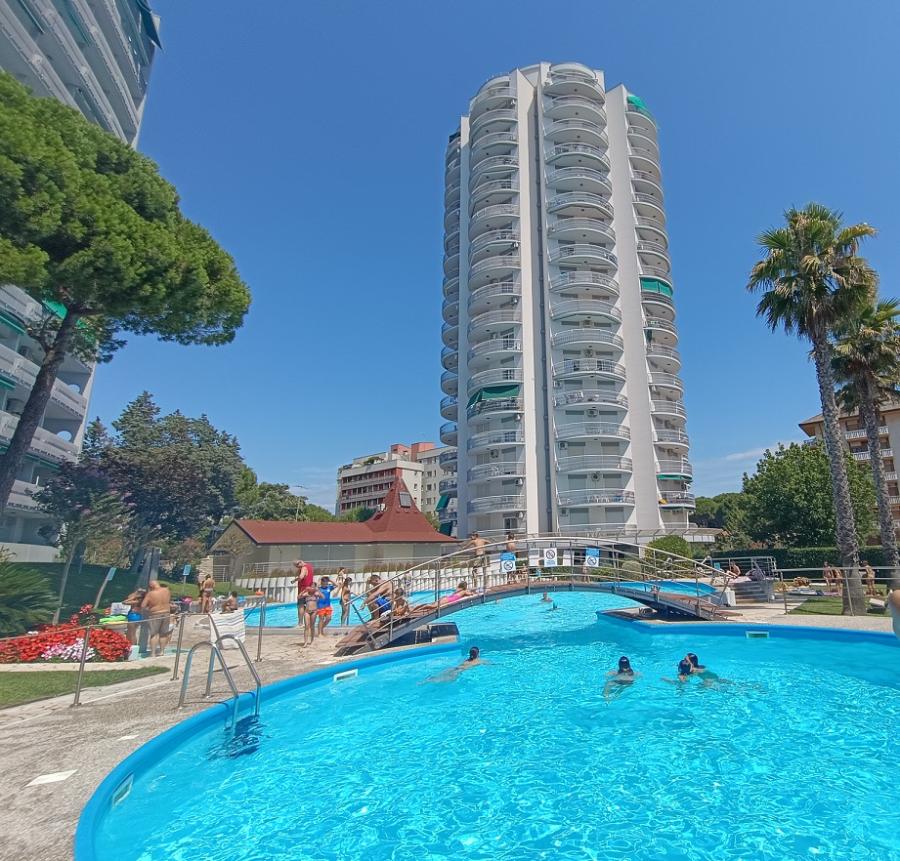 Apartmány Rez. Torre s bazénom, Lignano ubytovanie, Lignano apartmány, dovolenka lignano, dovolenka Taliansko, luxusné apartmány lignano